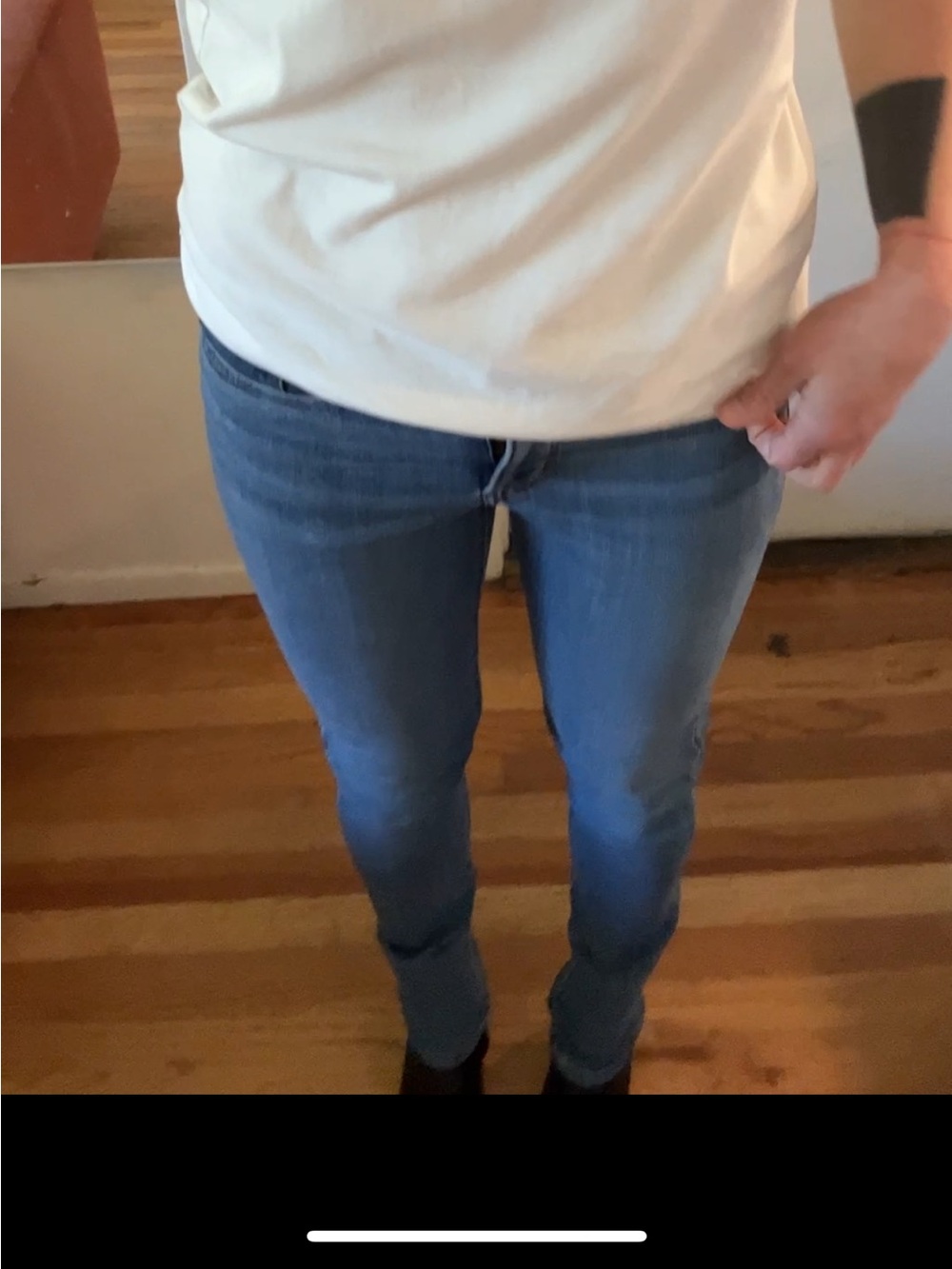 Classic Blue Levi’s Stretch-Skinny Women's Jeans. Skinnies are back baby!